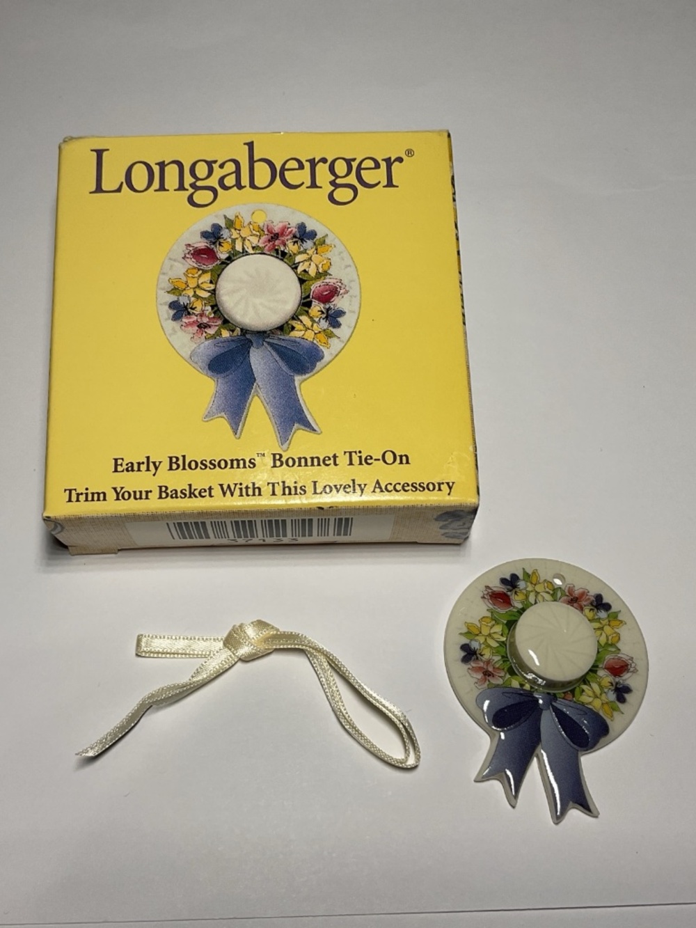 Longaberger 1999 Early Blossoms Bonnet Basket Tie-On Easter Mothers Day 37133